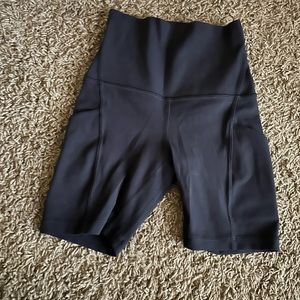 Lululemon Align Short 6” w/ Pockets